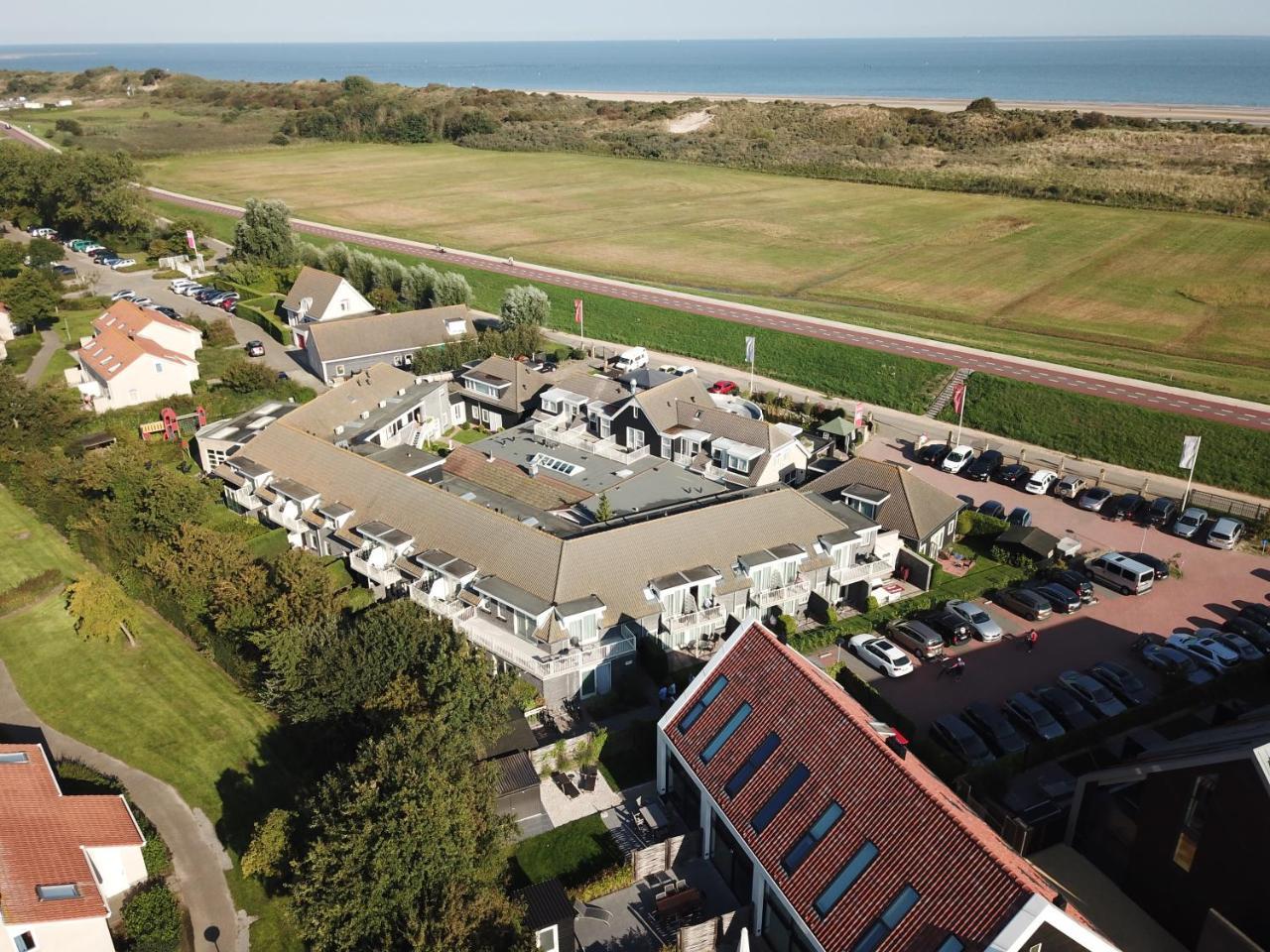 Hotel Restaurant 'T Klokje Renesse Esterno foto